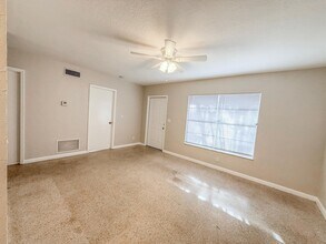 1210 SW 26th St in Fort Lauderdale, FL - Building Photo - Building Photo