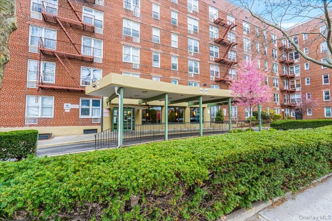 59-30-59108 108th St in Queens, NY - Building Photo - Building Photo