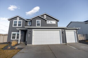 1892 Carlow St in Middleton, ID - Building Photo