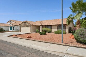 8734 W Bloomfield Rd in Peoria, AZ - Building Photo - Building Photo