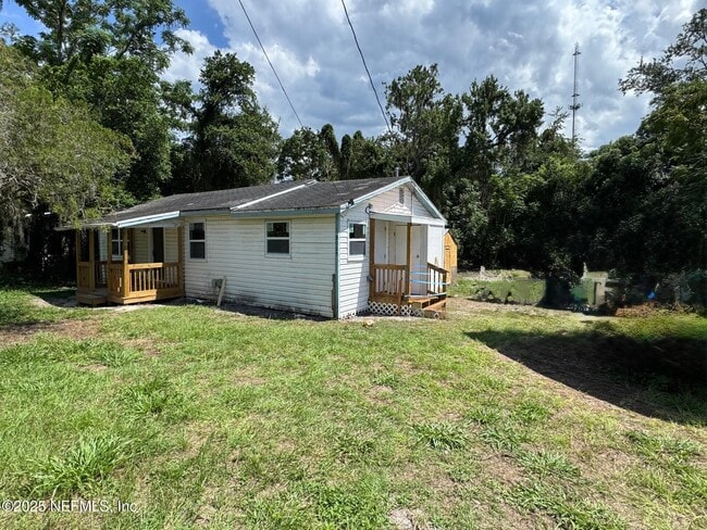 3015 Druid St in Palatka, FL - Building Photo - Building Photo
