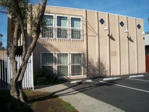 4130 39th St in San Diego, CA - Foto de edificio - Building Photo