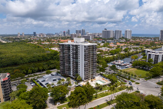 Coronado Towers in Aventura, FL - Building Photo - Building Photo