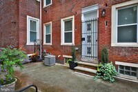 1437 N Franklin St photo'