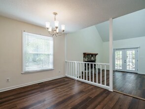 4702 Cornwall Pl in Raleigh, NC - Building Photo - Building Photo