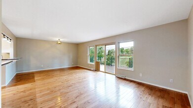 8663 E Davies Ave in Centennial, CO - Building Photo - Building Photo
