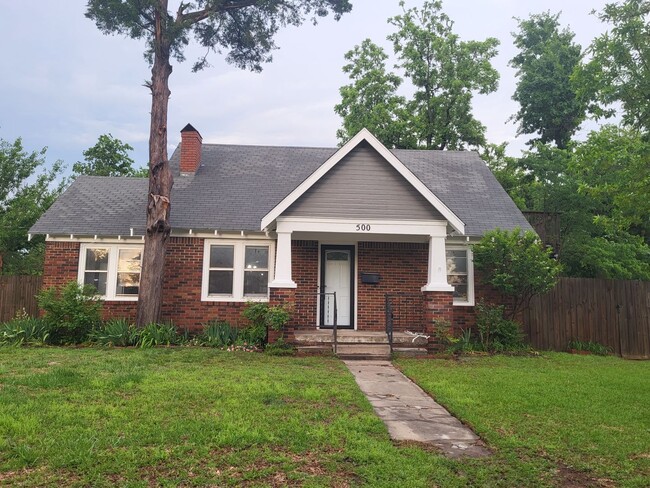 500 N Jackson St