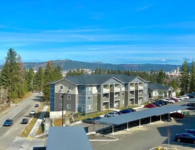Carnahan Glenn Apartments in Spokane Valley, WA - Building Photo - Building Photo