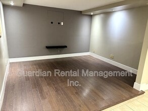 84 Elm St in Thunder Bay, ON - Building Photo - Building Photo