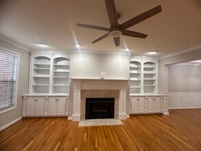 3317 Beaumont Centre Cir in Lexington, KY - Foto de edificio - Building Photo