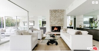 5470 Katherine Ave in Los Angeles, CA - Building Photo