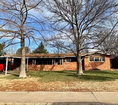 3608 46th St in Lubbock, TX - Building Photo