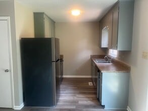 2461 Strickland Bridge Rd in Fayetteville, NC - Building Photo - Building Photo