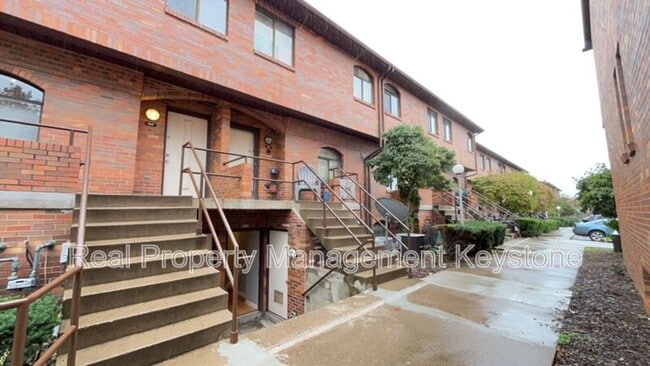 property at 3249 Kennett Sq