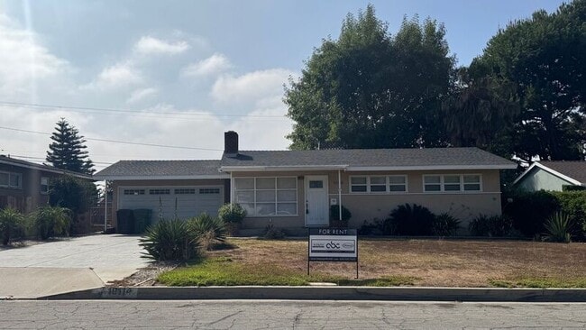 property at 19114 Orangepath St W