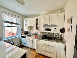 164 Prince St in Boston, MA - Building Photo - Building Photo