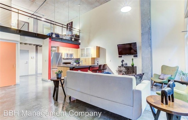 401 9th Ave N-Unit -Apt 104 in Seattle, WA - Foto de edificio - Building Photo