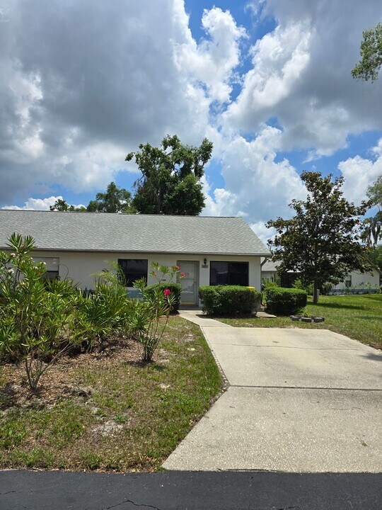 1200 Tamiami Ln in Inverness, FL - Building Photo