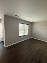 5017 Polly Hill Ln in Roanoke, VA - Building Photo - Building Photo