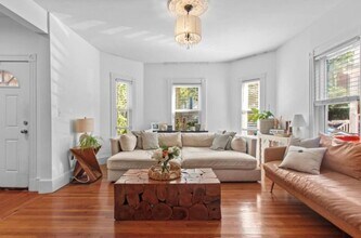 36 Msgr Patrick J Lydon Way in Boston, MA - Building Photo - Building Photo