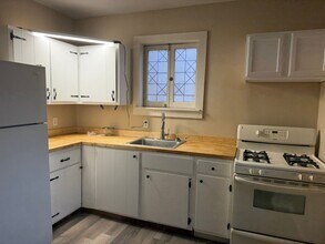 5918 Arendes Dr in St. Louis, MO - Building Photo - Building Photo