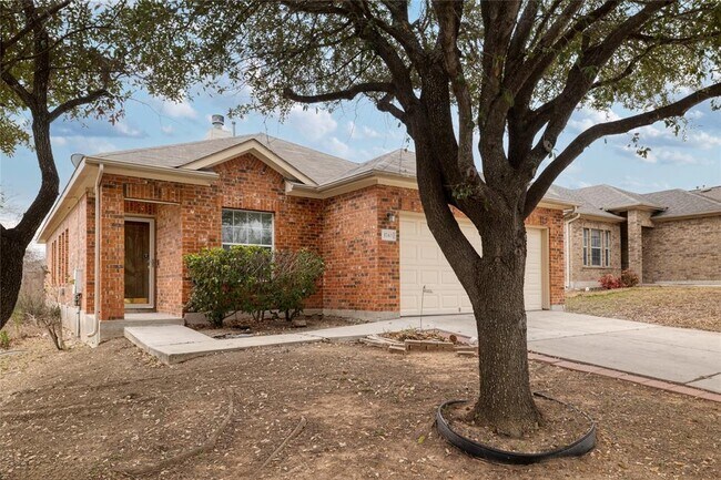 1740 Amberwood Loop in Kyle, TX - Building Photo - Building Photo