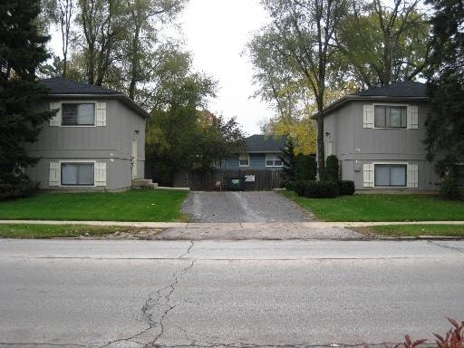 24-30 S Prairie St in Batavia, IL - Foto de edificio