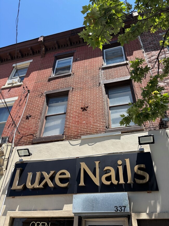 337 W Girard Ave, Unit 337 w girard in Philadelphia, PA - Building Photo - Building Photo