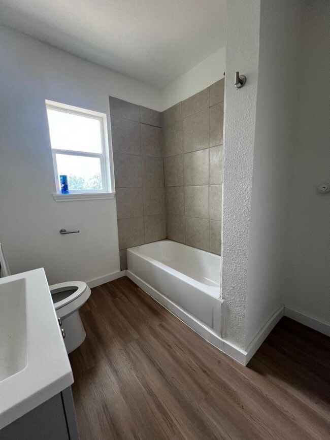 property at 224 W Pyron Ave