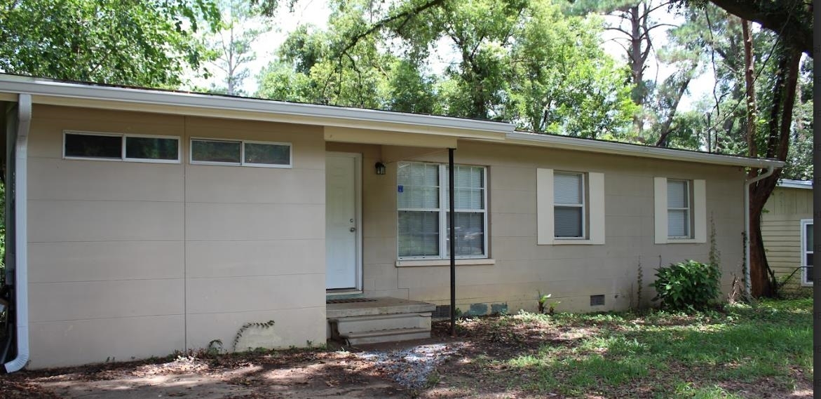 1674 Sharkey St in Tallahassee, FL - Building Photo