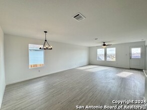 6118 Nacano in Bulverde, TX - Building Photo - Building Photo