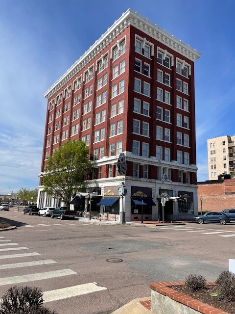 Surety Building in Muskogee, OK - Building Photo