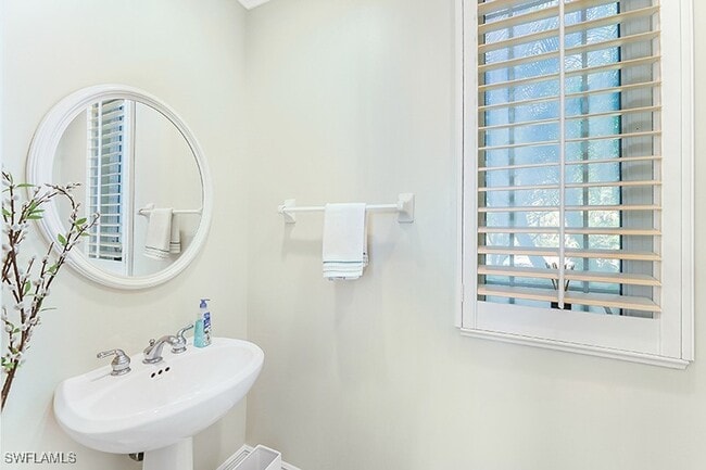 property at 11234 5 Oaks Ln