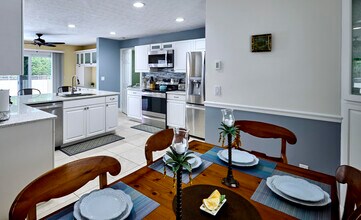 2485 NE 16th Ct in Jensen Beach, FL - Building Photo - Building Photo