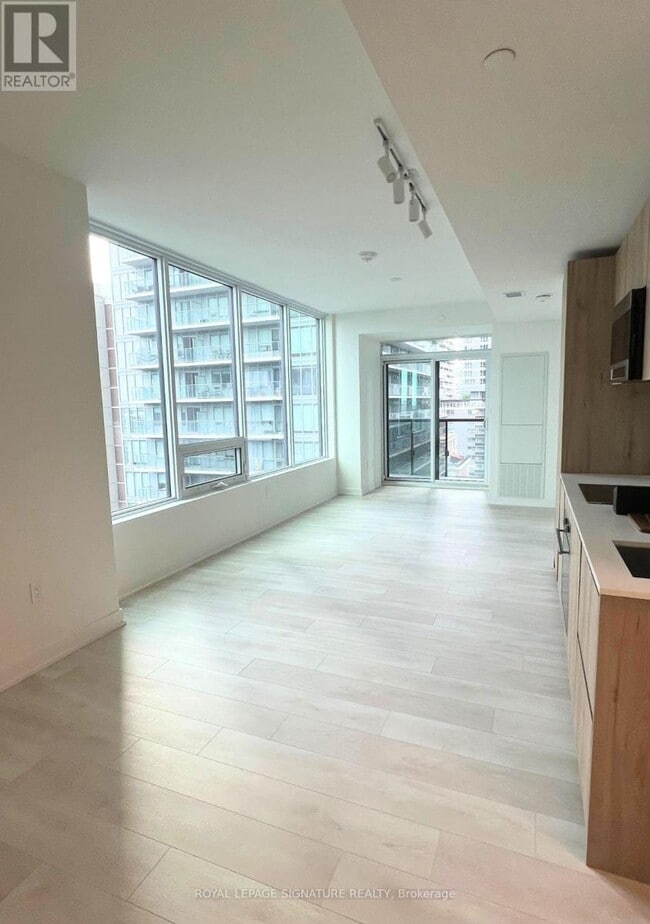 property at 117 Broadway Ave