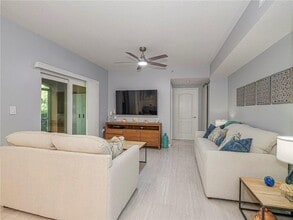 5080 Fairways Cir in Vero Beach, FL - Building Photo - Building Photo