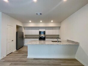 301 Marsh Ln in Princeton, TX - Building Photo - Building Photo