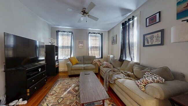 54 Prentiss St in Watertown, MA - Building Photo - Building Photo