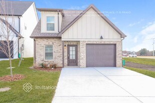 200 Emmett Dr in White House, TN - Building Photo
