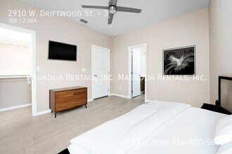 2910 W Driftwood St, Unit 3 in Edinburg, TX - Building Photo - Building Photo