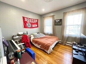 18 Sunset St, Unit 3 in Boston, MA - Building Photo - Building Photo