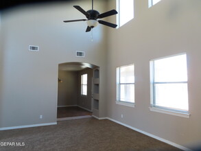 1617 Etling Way in El Paso, TX - Building Photo - Building Photo
