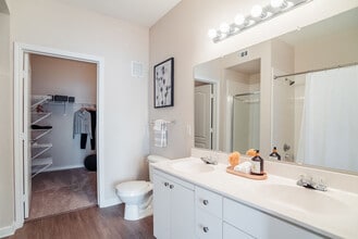 IMT Cornerstar Ranch in Aurora, CO - Foto de edificio - Building Photo