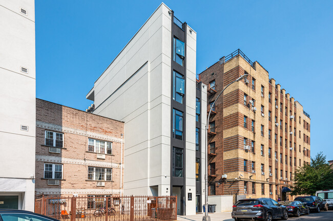 61 Buchanan Pl in Bronx, NY - Building Photo - Primary Photo