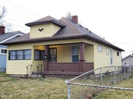 350 S Oxford St in Indianapolis, IN - Building Photo