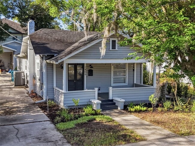 1406 E Ridgewood St in Orlando, FL - Building Photo - Building Photo