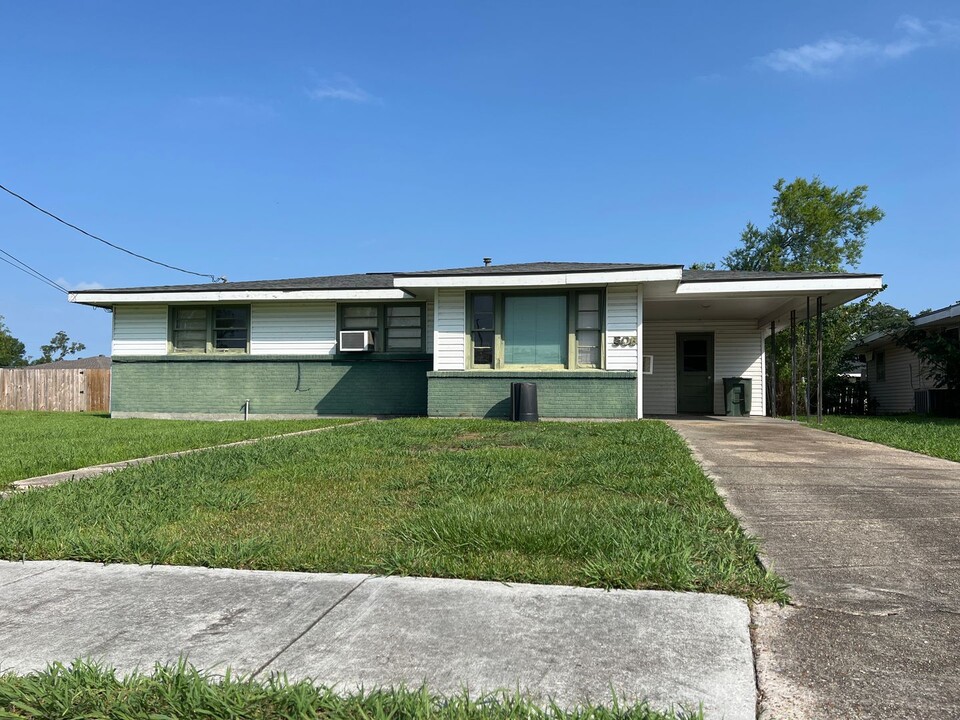 508 Elysian Dr in Houma, LA - Building Photo