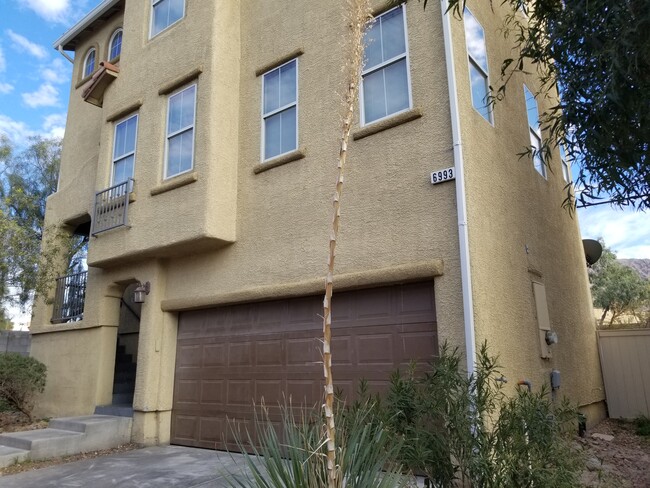 property at 6993 Canary Ivy Way
