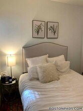 26 Washburn St, Unit 2 in Boston, MA - Building Photo - Building Photo