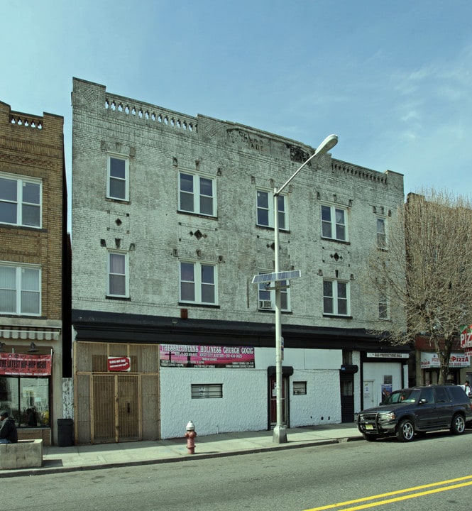 409 Ocean Ave in Jersey City, NJ - Foto de edificio